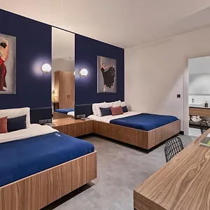 Capsulehotel Kepler Club Sabiha Goekcen Airport - International Transit Area, Istanboel