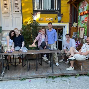 Couette-café The Local &, Istambul